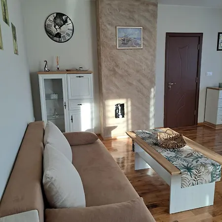 Megi Apartments, Sity * Νεσέμπαρ